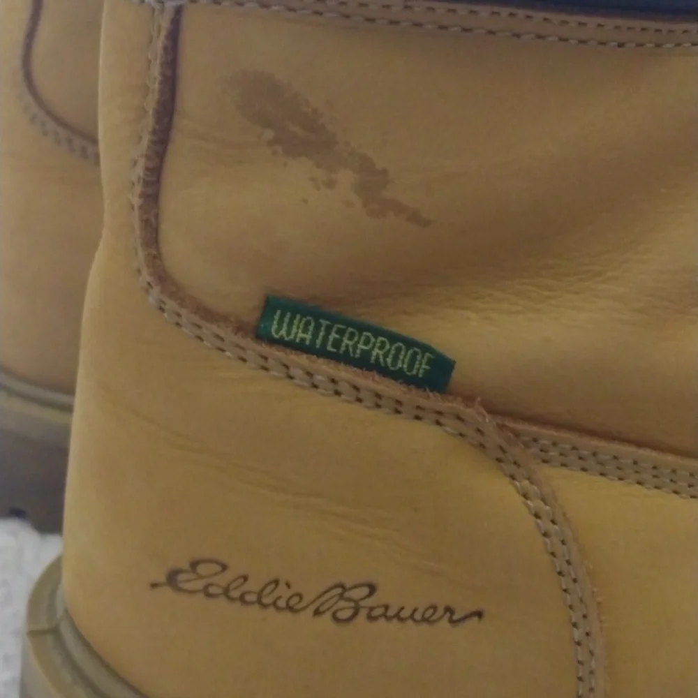 Eddie Bauer Tan Nubuck Leather Boots (Waterproof/Thinsulate Lining) 10.5 M